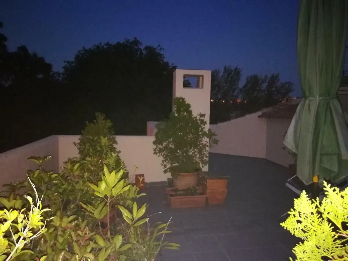 Cozy Independent Room Lisbon Homestay